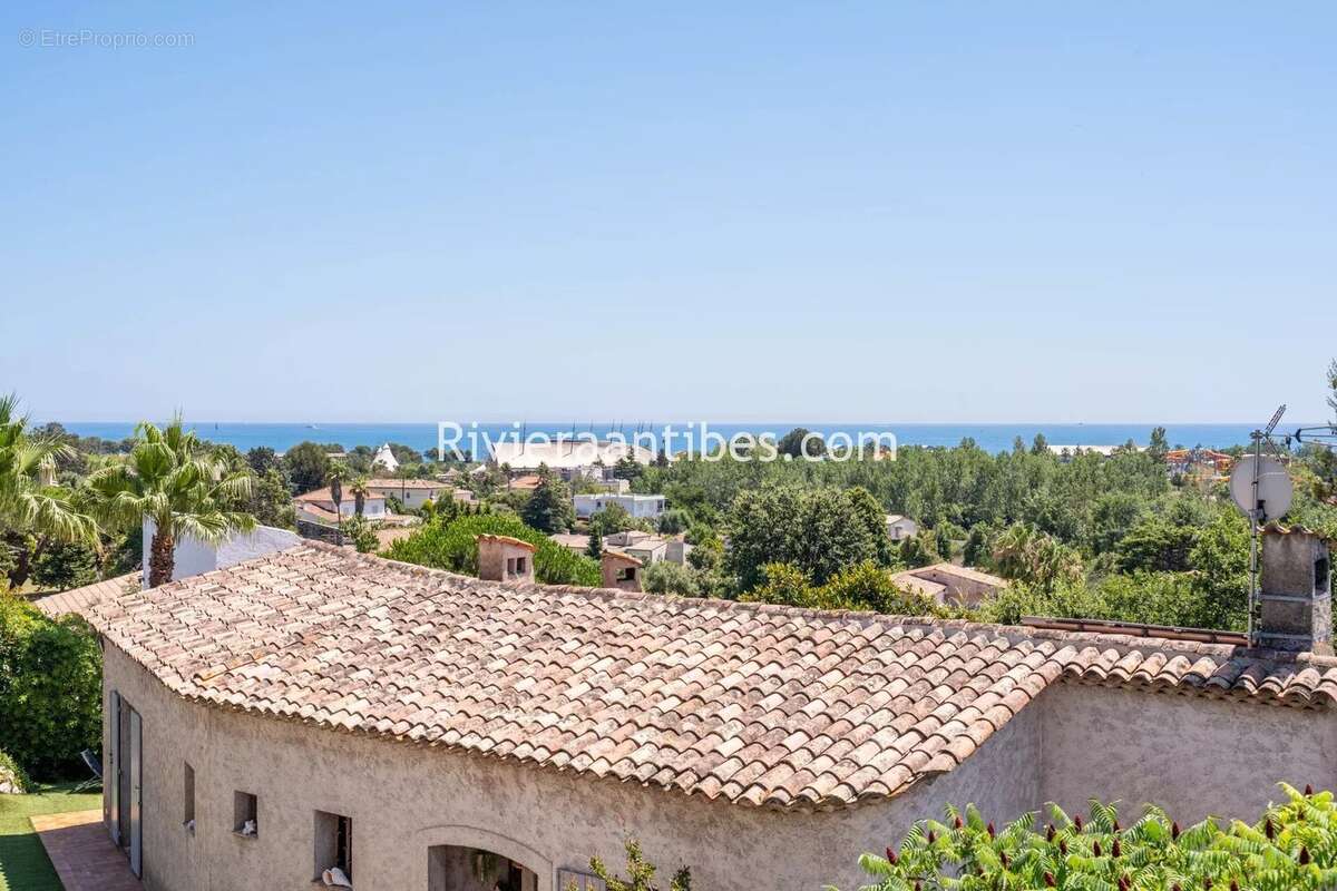 Maison à ANTIBES
