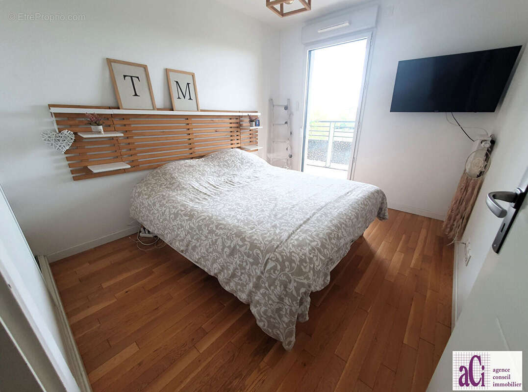 Appartement à L&#039;HAY-LES-ROSES