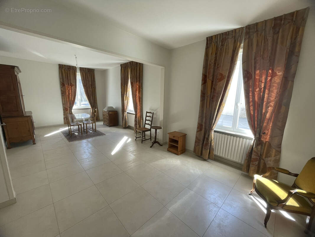 Maison à CAUREL