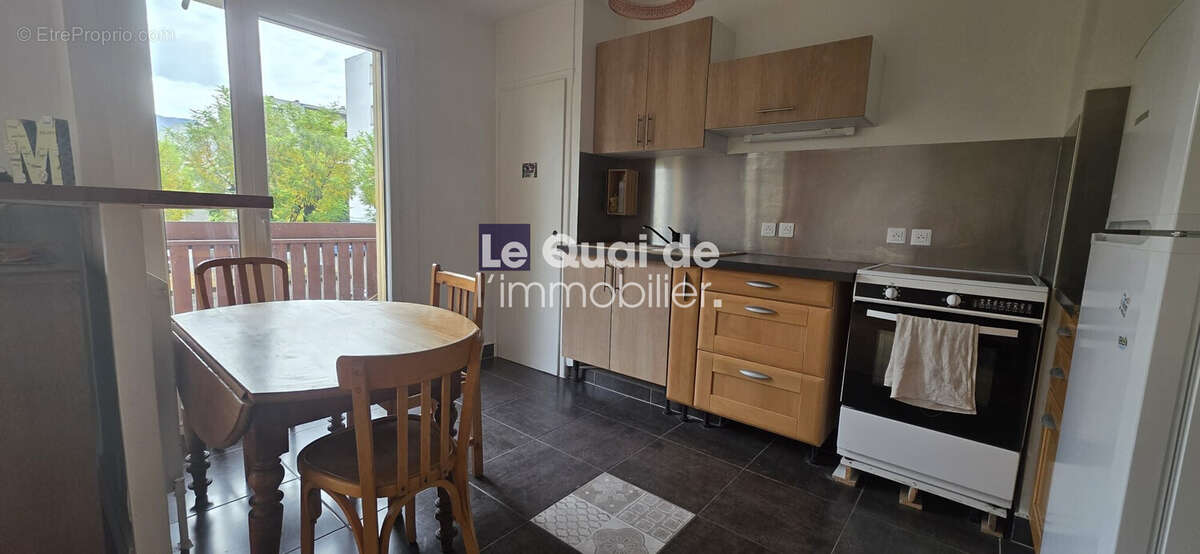 Appartement à BASSENS