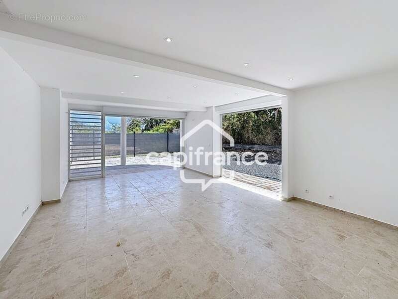 Appartement à SAINT-FRANCOIS