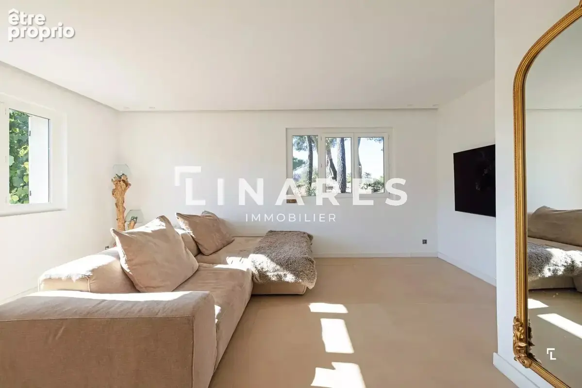La Belle Histoire - Bas de Maison de T4 de 92m² - Terrasse 14m² - Jardin 130m² - Cave 19m² - 13190 ALLAUCH - photo 4