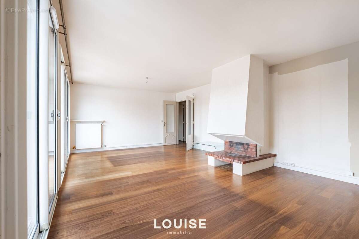 Appartement à CHAVILLE