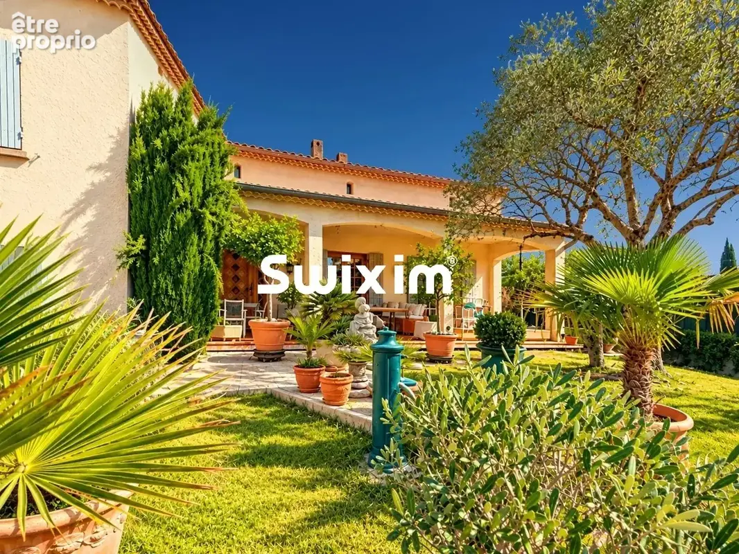 Maison familiale de 157m2 avec piscine et garage double - photo 2