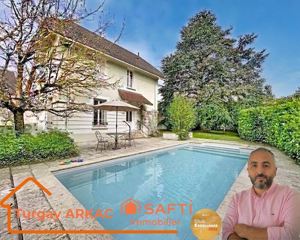 Photo 1 - Maison à LA TOUR-DU-PIN