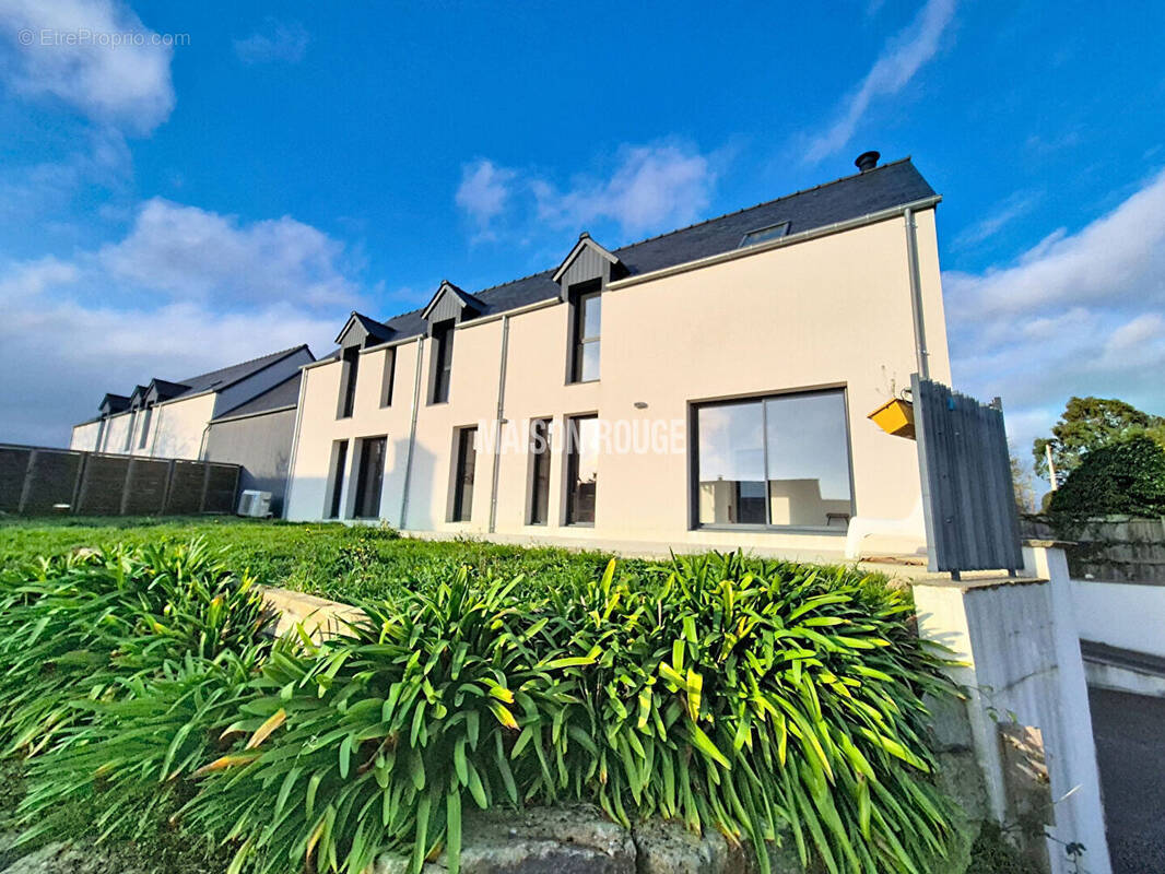 Maison à PLOUER-SUR-RANCE