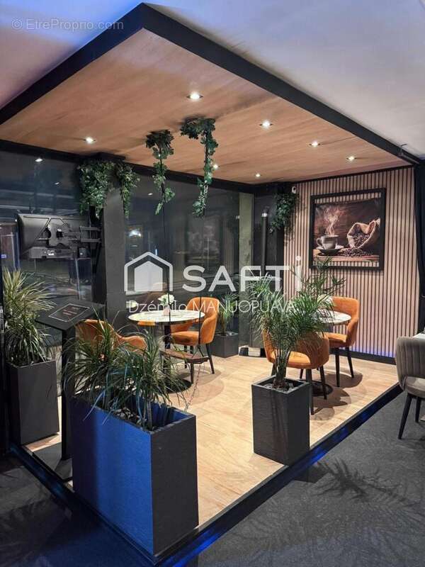 Commerce 311 m² à Oyonnax  - photo 3