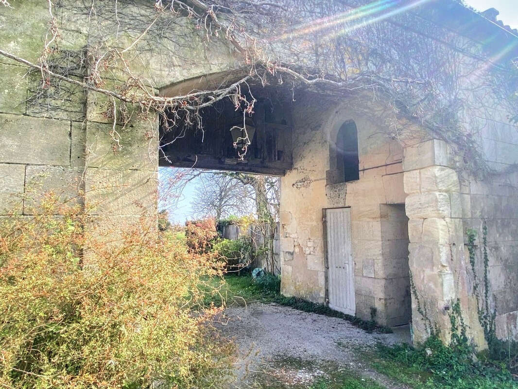 Maison à JONZAC