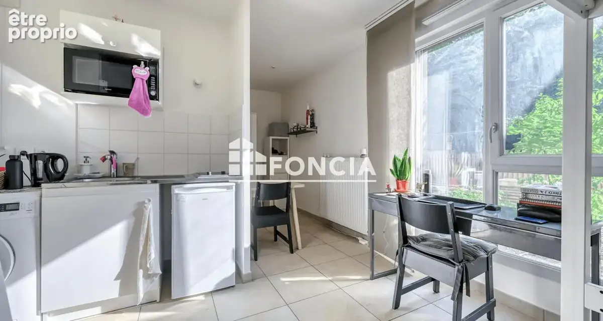  lyon 7 – idéal investisseur ! t1 avec garage – résidence récente - photo 3