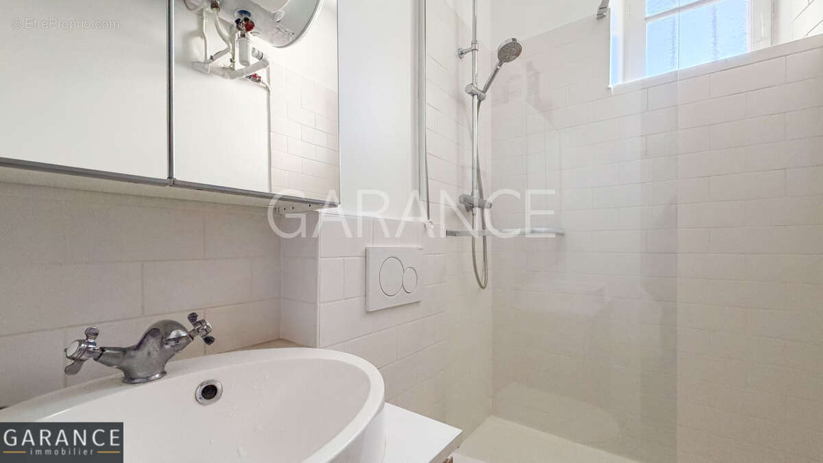 Appartement à PARIS-12E