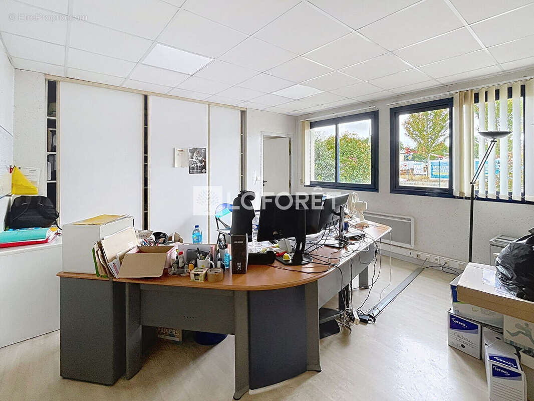 Commerce à LA GACILLY