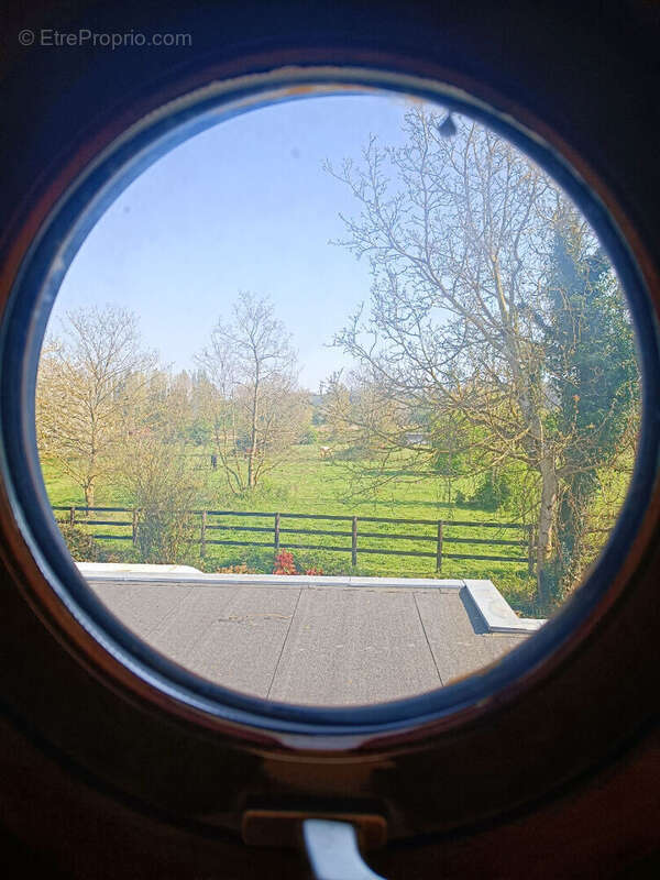 Maison à FONTENAY-LE-FLEURY