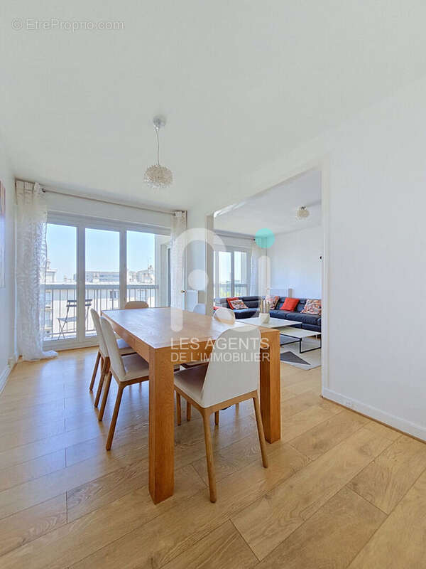 Appartement à ASNIERES-SUR-SEINE