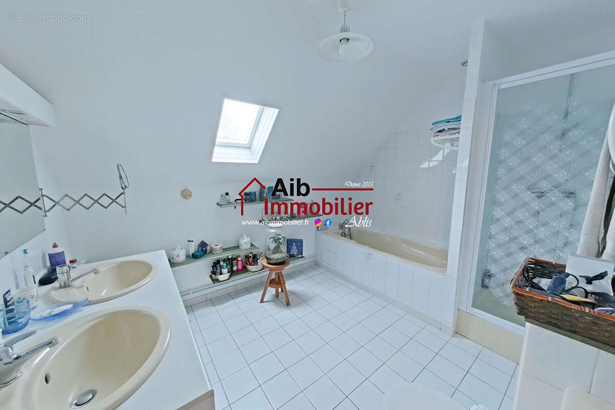 Maison à ABLIS