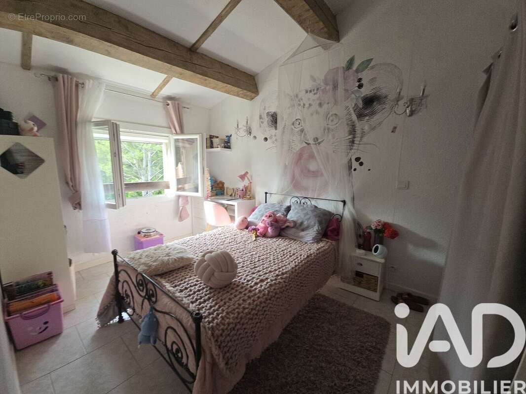 Photo 8 - Maison à LE REVEST-LES-EAUX