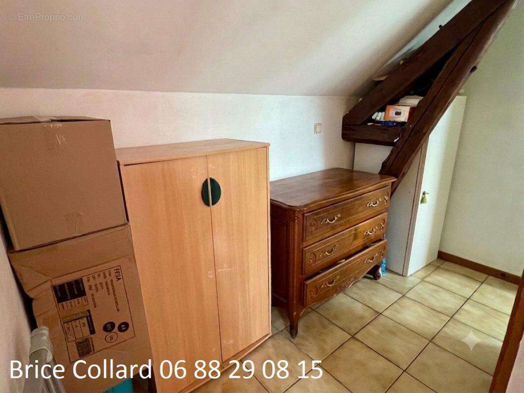 60870 VILLERS SAINT PAUL Maison climatisée 2 chambres, parking et jardin, petit budget ! - photo 8