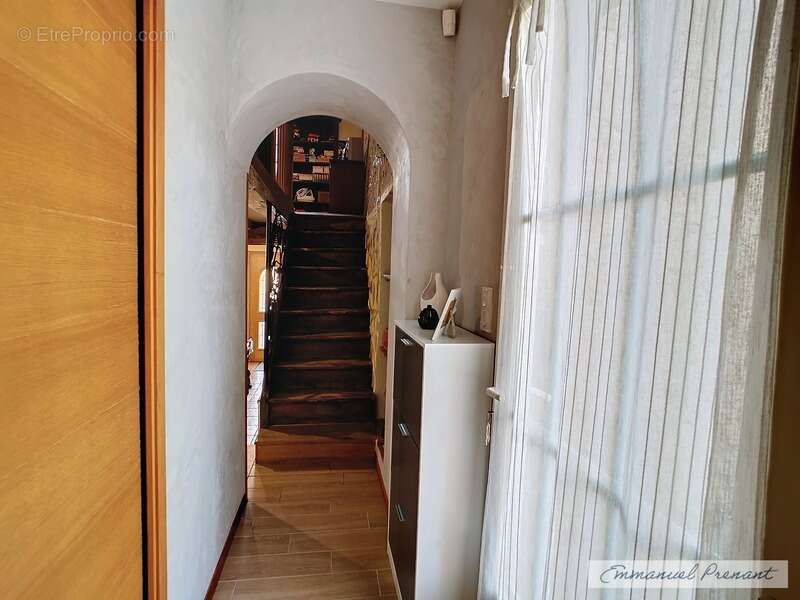 Dpt Loir et Cher (41), à vendre CELLE maison P10 de 210 m² - Terrain de 1 211,00 m² - photo 10