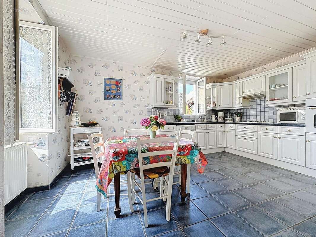 Photo 3 - Maison à COUBLEVIE