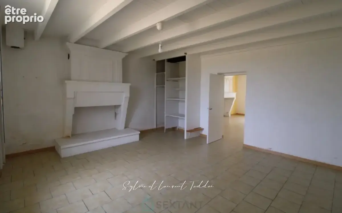 Authentique longere charentaise avec dependances, grand terrain et terrain constructible en option - photo 9