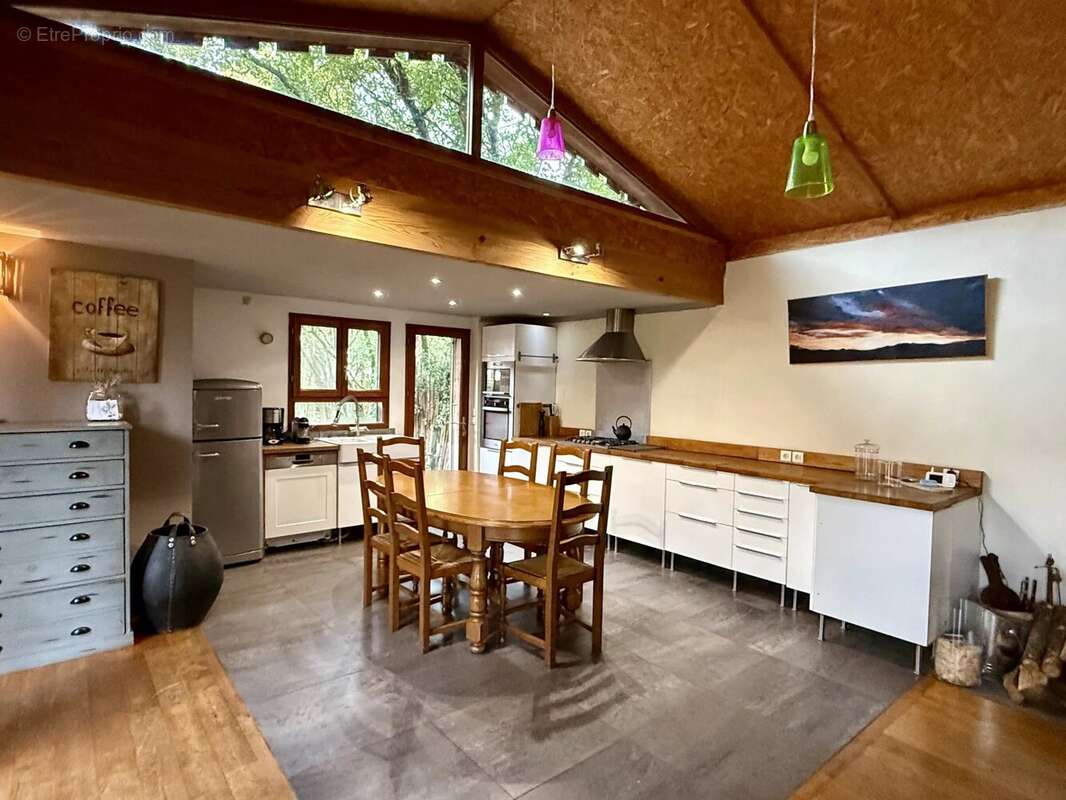 Maison à SAINT-MEDARD-EN-JALLES