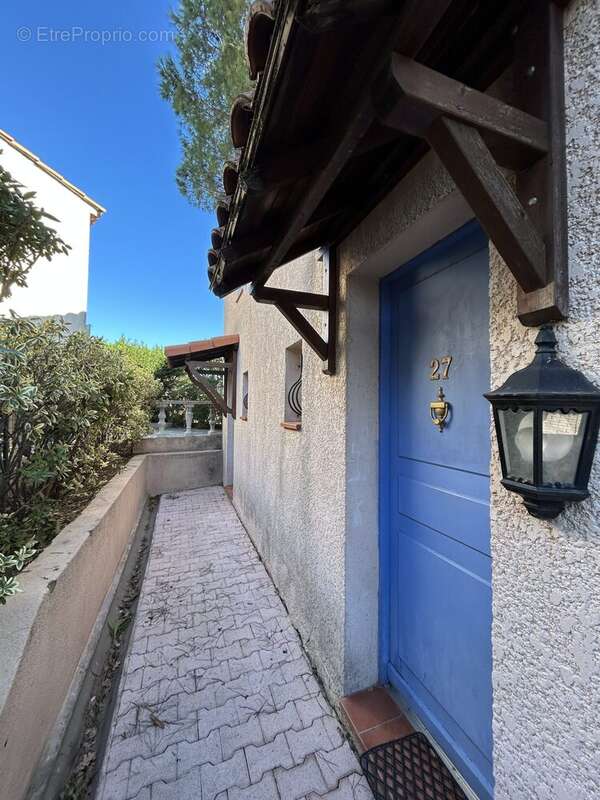 Appartement à COGOLIN