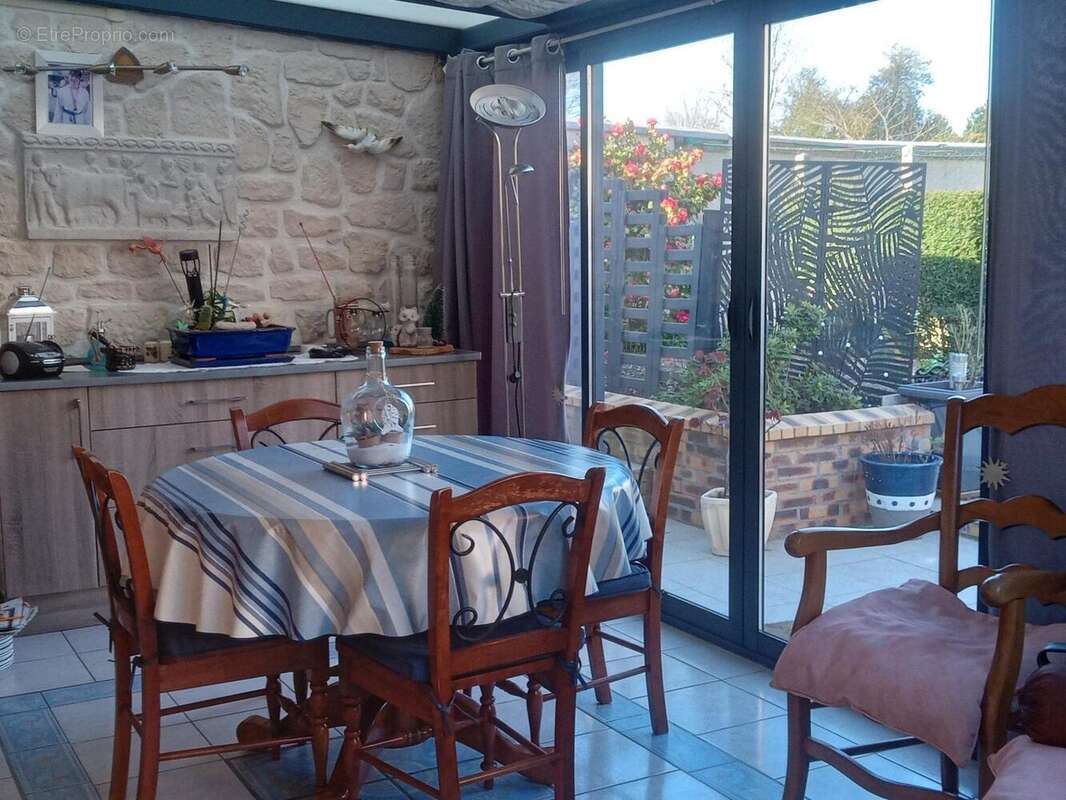 Maison à WOIGNARUE