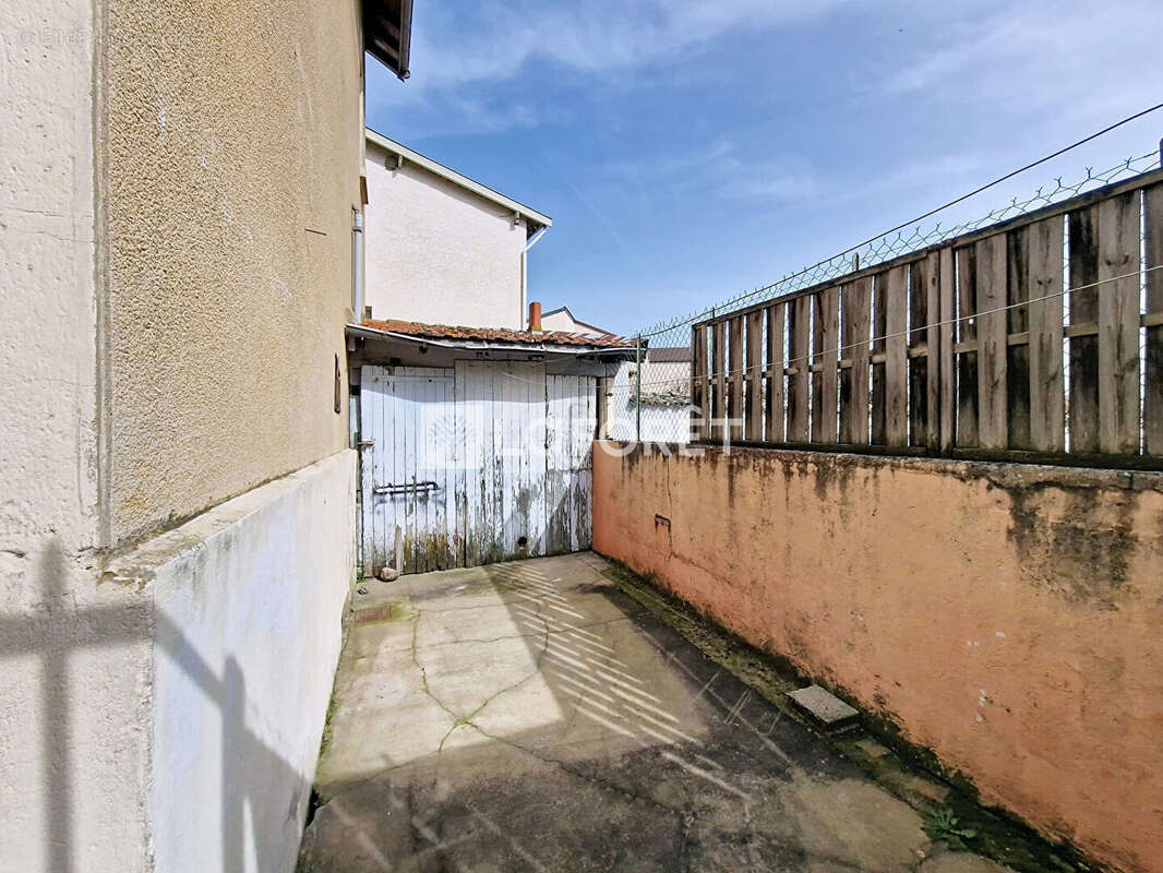 Maison à RILLIEUX-LA-PAPE