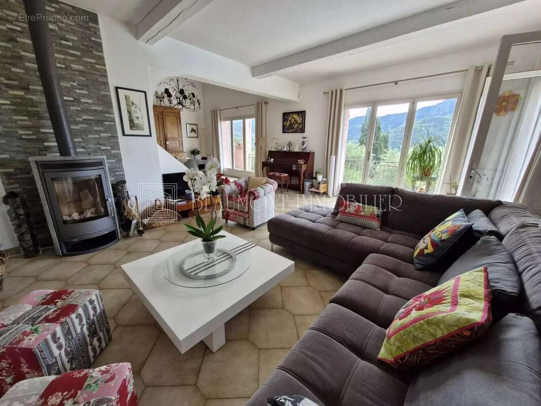 Maison à LEVENS
