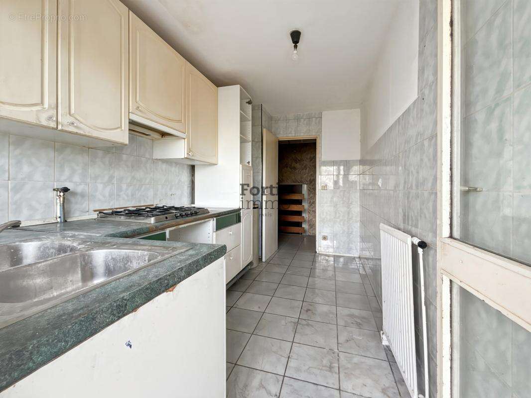 Noisy-le-grand - 5 pièces 81 m² + loggia de 13 m² - photo 5