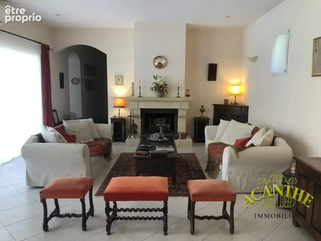 Maison 340 m² à Castries  - photo 6