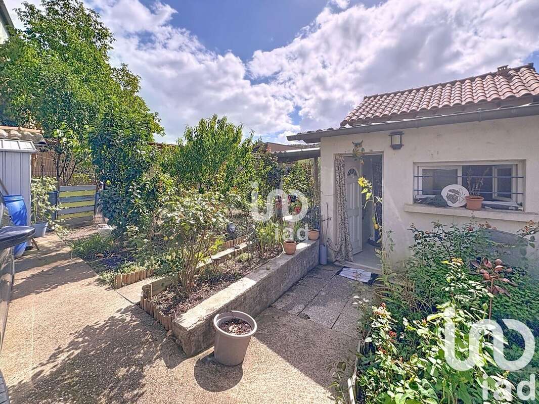 Photo 2 - Maison à TOURNEMIRE