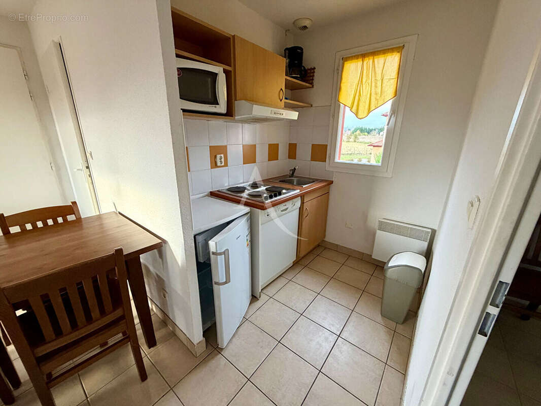 Bel appartement T3 situé dans résidence sécurisée avec piscine proche centre Prayssac - photo 5