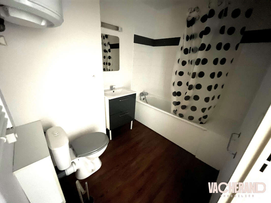 Appartement 28 m² à Lille  - photo 4