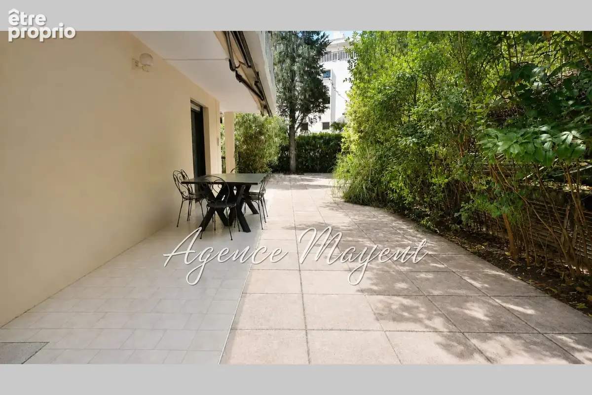 Appartement 85 m² à Cannes  - photo 2