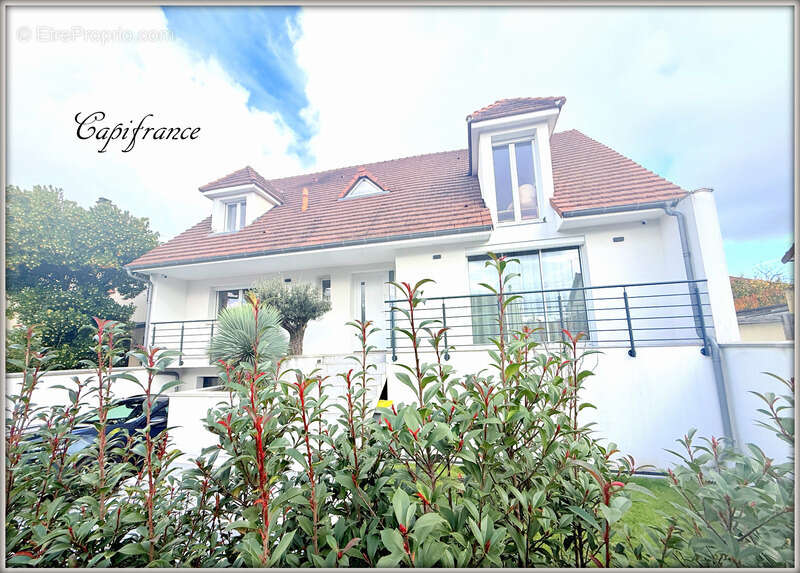 Maison à AULNAY-SOUS-BOIS