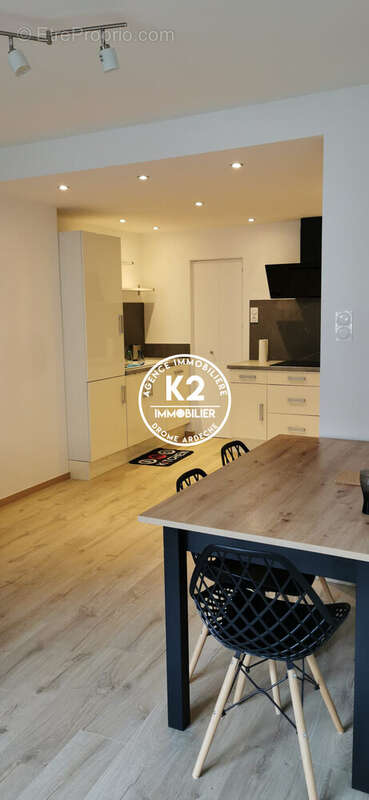 Appartement à LE TEIL