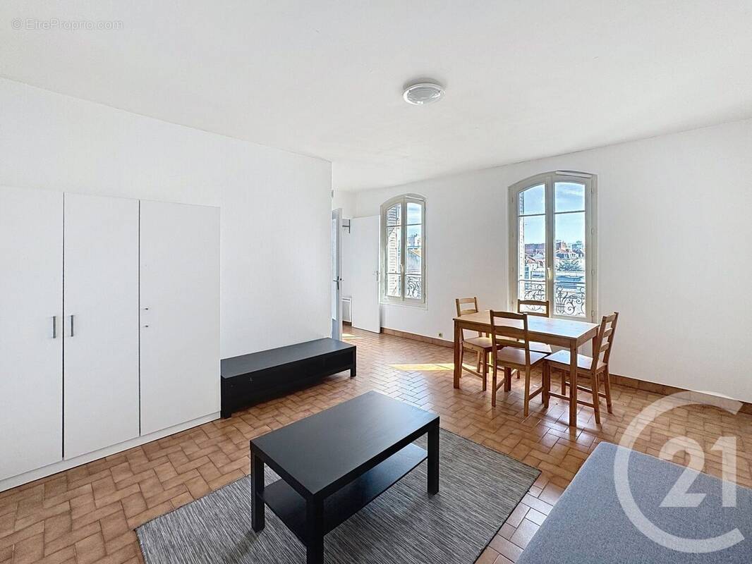 Photo 1 - Appartement à VILLEJUIF
