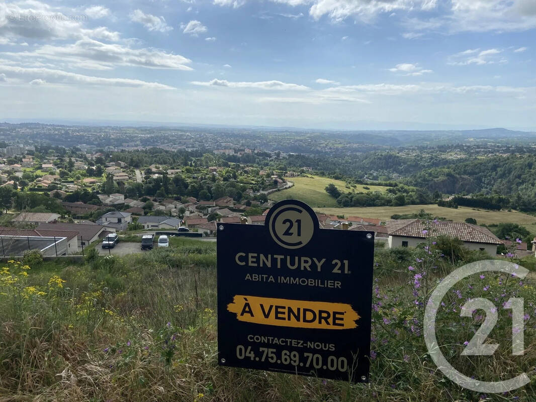 Terrain à ANNONAY