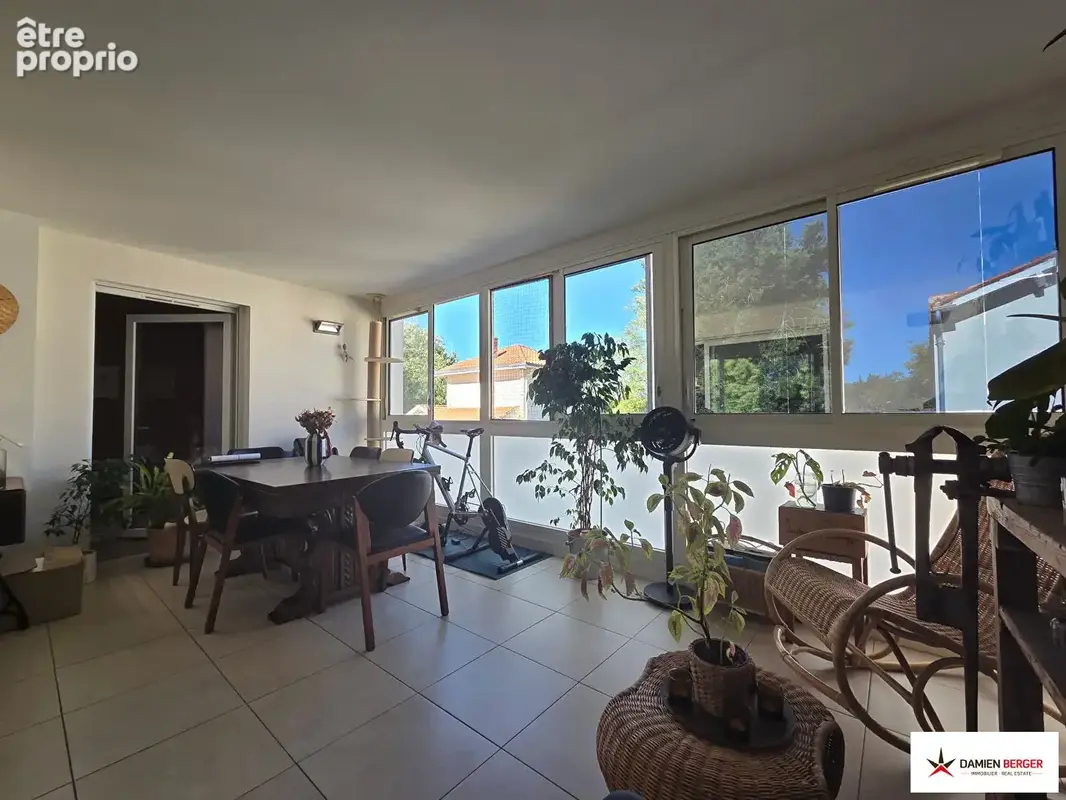 Appartement T3 récent proche vieux port. - photo 10