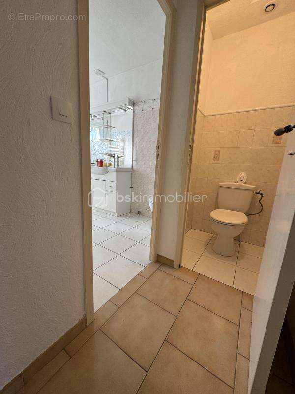 Maison à NISSAN-LEZ-ENSERUNE