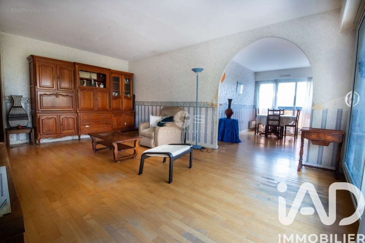 Photo 3 - Appartement à ROISSY-EN-BRIE