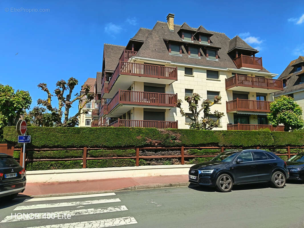 Appartement à DEAUVILLE
