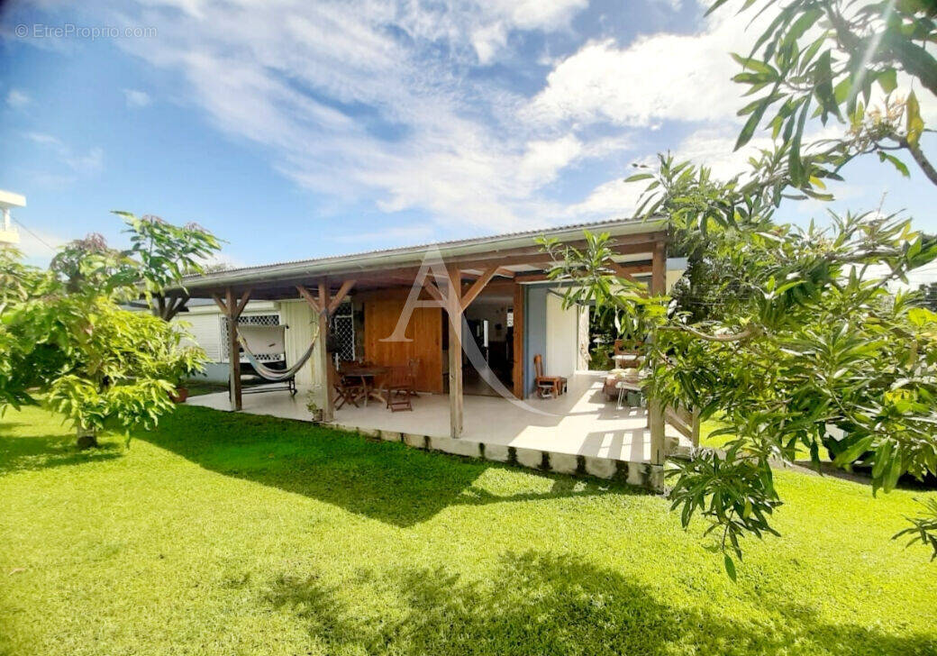 Maison à SCHOELCHER