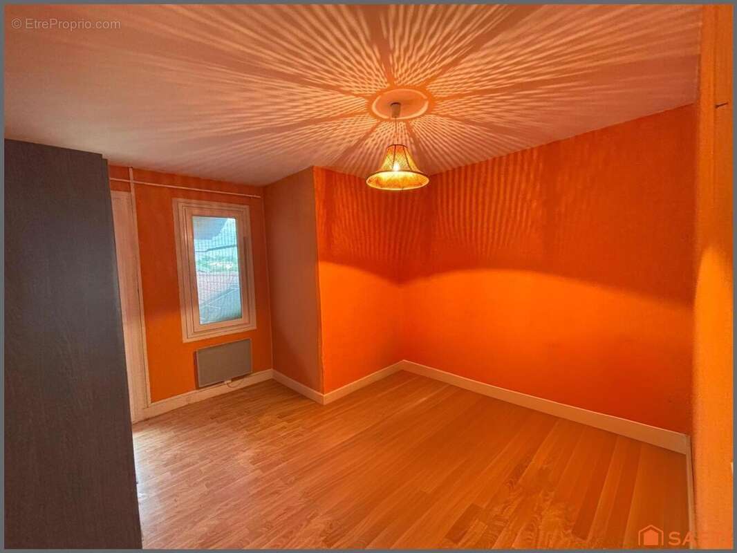 Photo 7 - Commerce à LENT