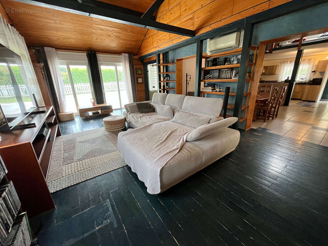 Maison à MAGNY-COURS