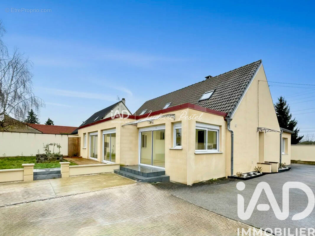 Photo 1 - Maison à CROUY