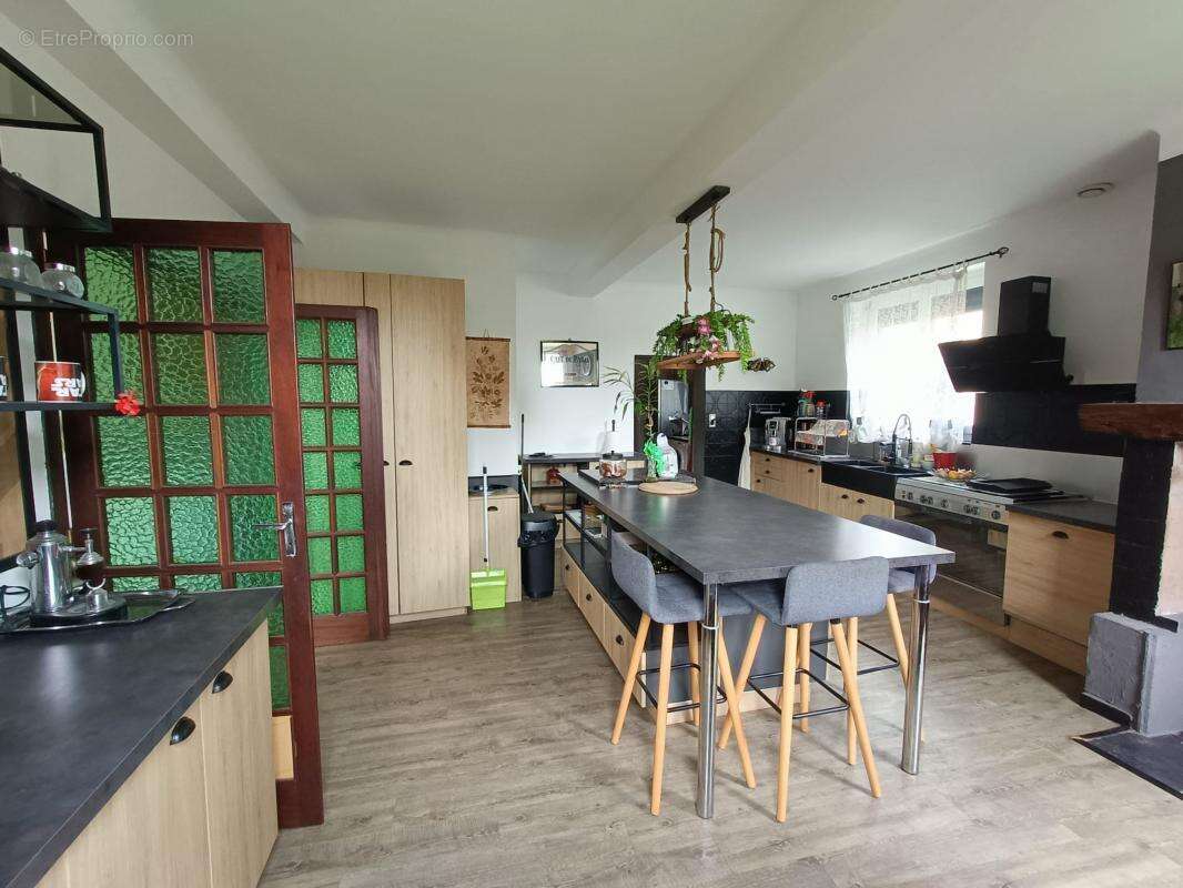 Maison à VIC-EN-BIGORRE