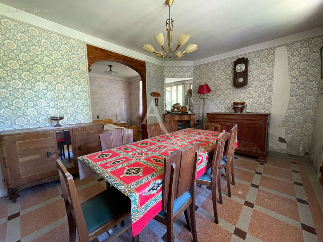 Maison à CHISSAY-EN-TOURAINE
