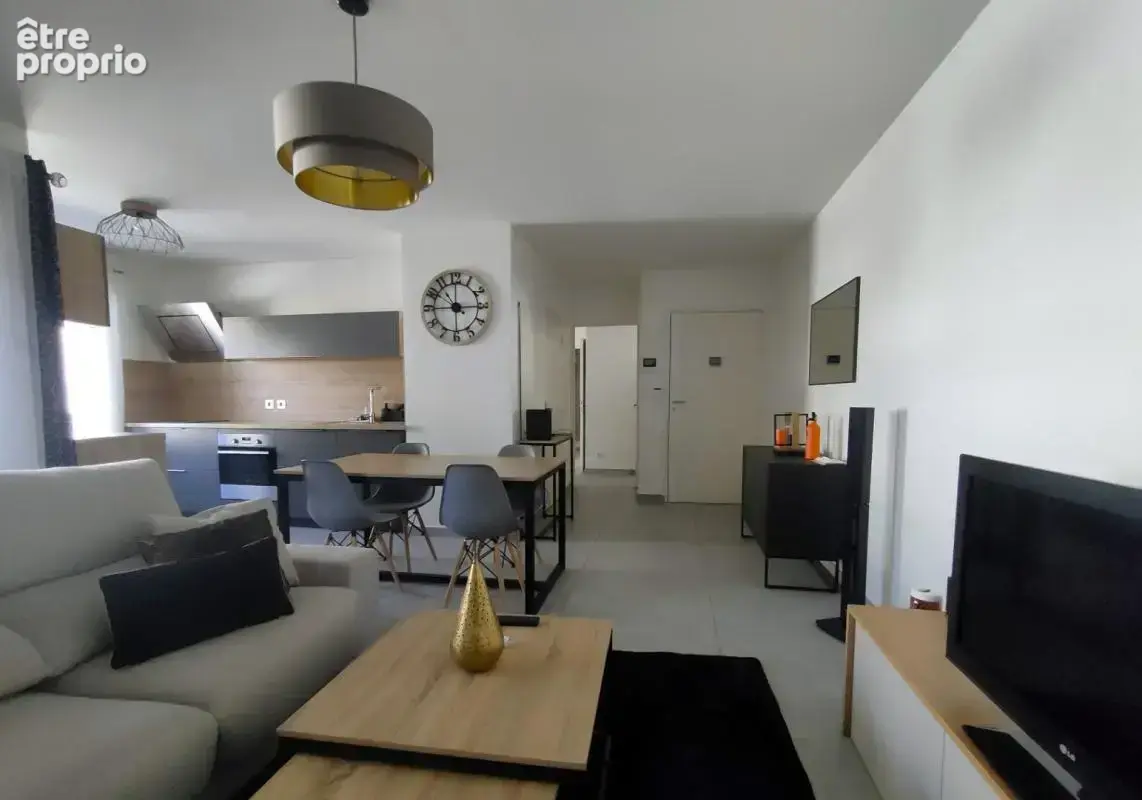 VILLEURBANNE – Beau T3 - Grandclément / proximité Montchat - photo 3