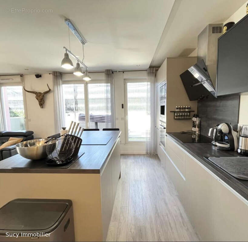 Appartement à SUCY-EN-BRIE